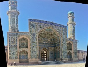 1200px-Herat_Blue_Mosque_Panorama_(5485554433)